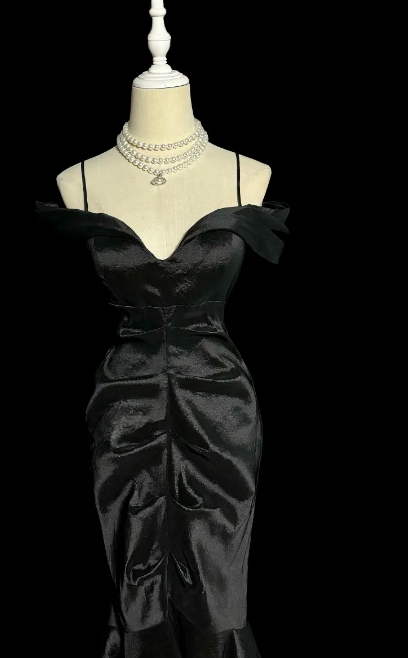 Formal Black Spaghetti Straps Mermaid Satin Without Sleeves Long Prom Dress, Evening Dress C6611