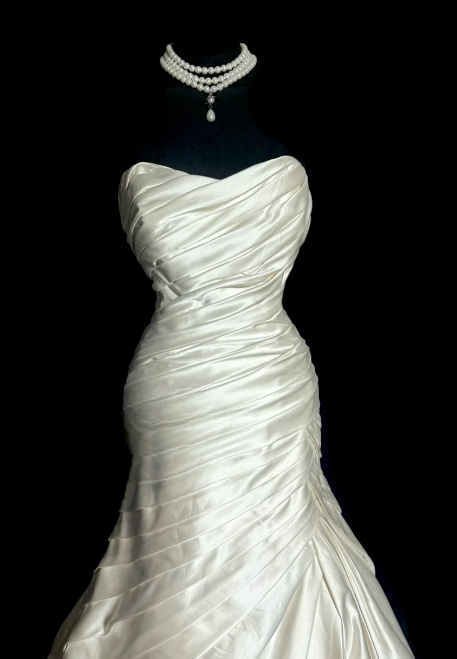 Elegant Mermaid Strapless Pleated Satin Without Sleeves Long Prom Dress, Evening Dress C6636