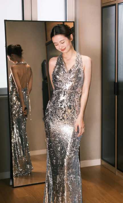 Sparkly Silver Mermaid Halter Sequin Backless Without Sleeves Long Prom Dress, Evening Dress C6674