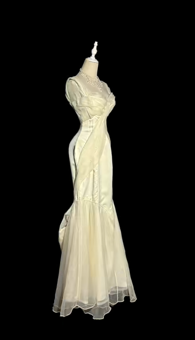 Chic Mermaid Ivory Spaghetti Straps Satin Chiffon Beaded Without Sleeves Long Prom Dress, Evening Dress C6692