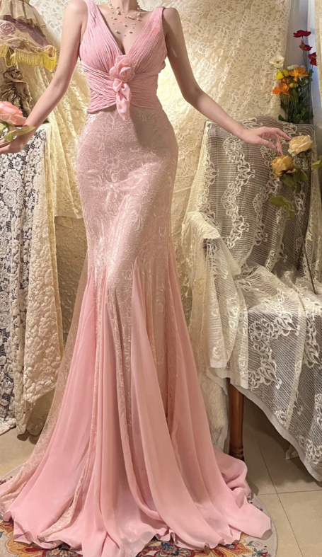 Robe de bal longue rose sirène en mousseline et dentelle, col en V, sans manches, référence C6705