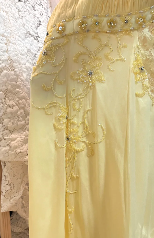 Robe de bal longue sirène jaune pastel en mousseline et dentelle, modèle C6732