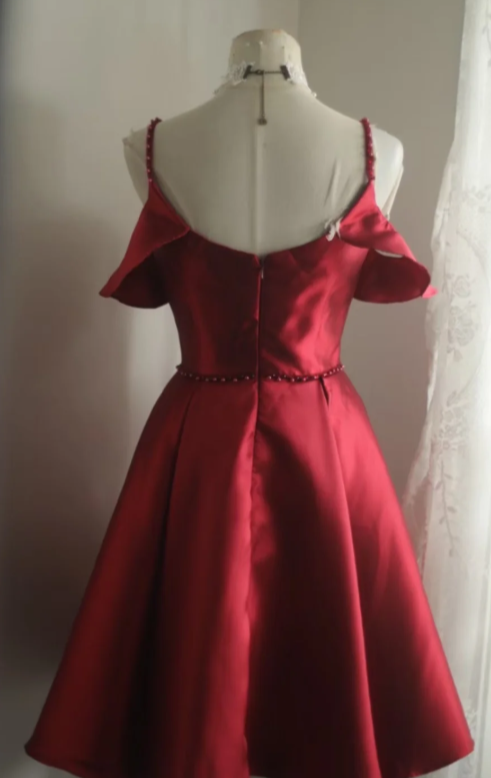 Pretty Burgundy A Line Spaghetti Straps Satin Short Homecoming Dress 19th Birthday Outfits C6739