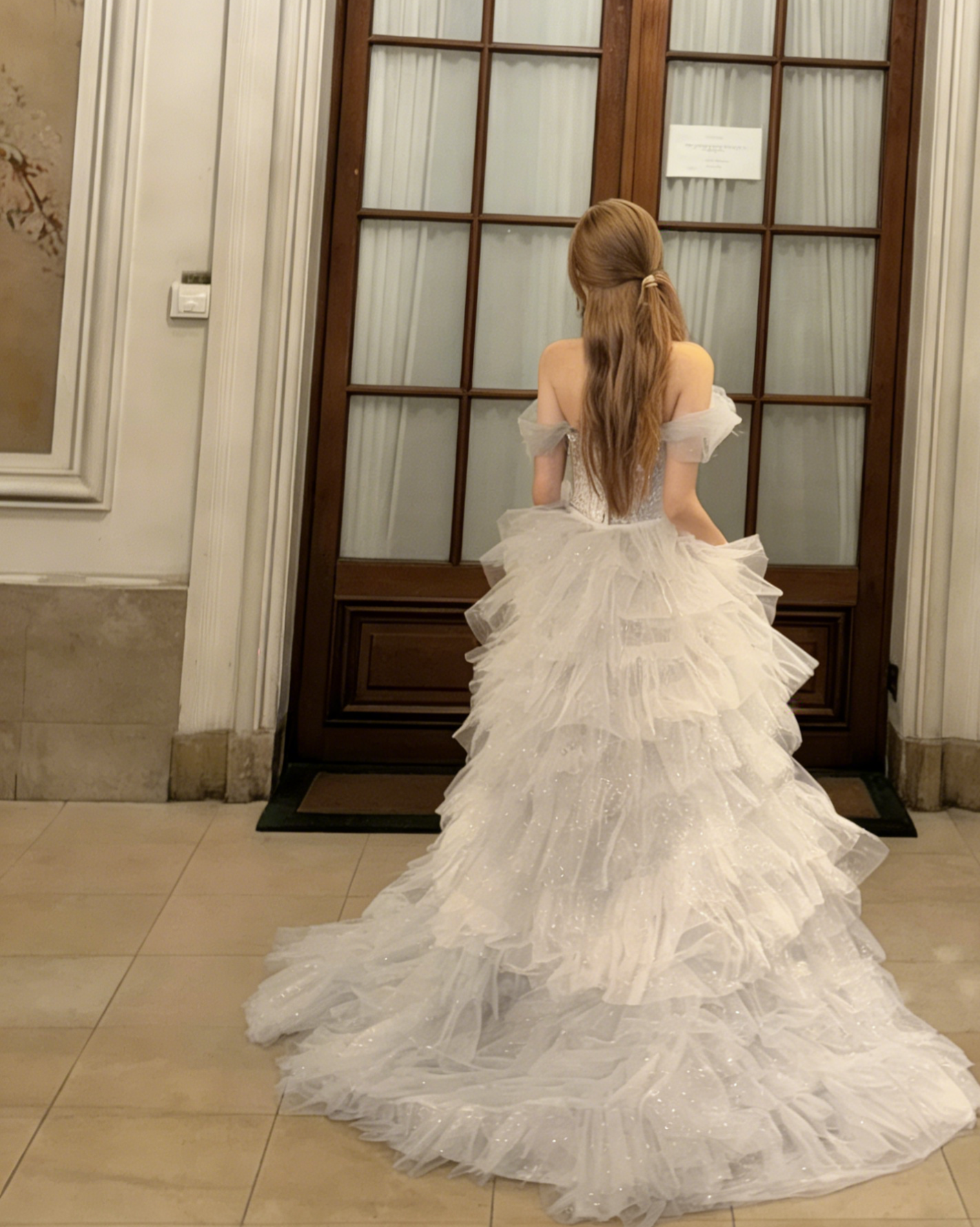 Robe de bal longue princesse en tulle à sequins et épaules dénudées, coupe trapèze, référence C6801