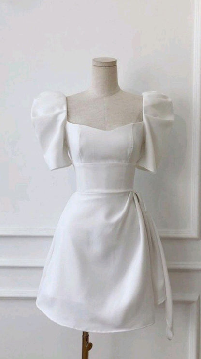 Robe trapèze Simple à manches courtes, tenue de soirée, de retour, d'anniversaire, C684