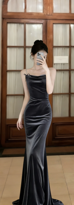 Robe de bal longue en velours à fines bretelles sirène, élégante, référence C6841