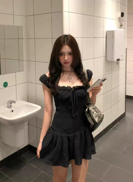 French-style square neck suspender dress, new summer style Short Dress C7010