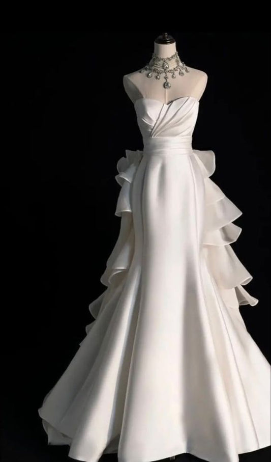 Vintage White Mermaid Strapless Satin Wedding Dresses C770
