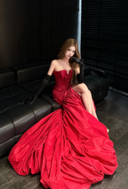 Robe de bal longue sirène élégante, sans bretelles, plissée, en satin, sans gants, C8021