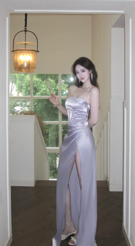 Robe de bal longue sirène sexy sans bretelles en satin lilas fendue, robe de soirée C8071
