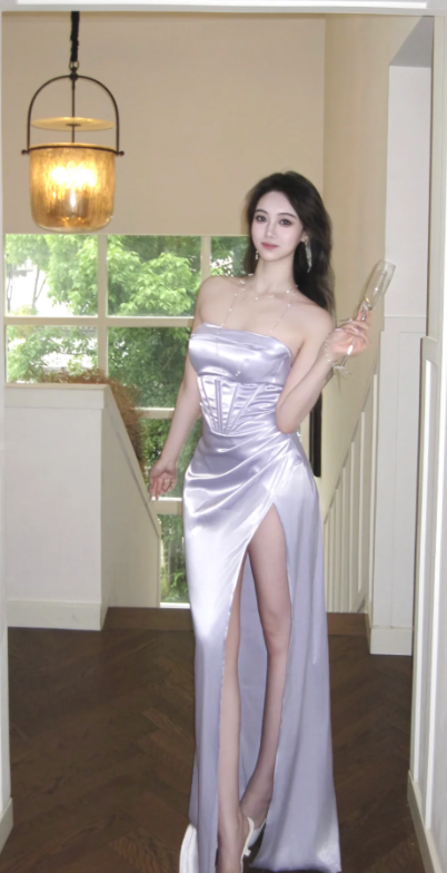 Robe de bal longue sirène sexy sans bretelles en satin lilas fendue, robe de soirée C8071