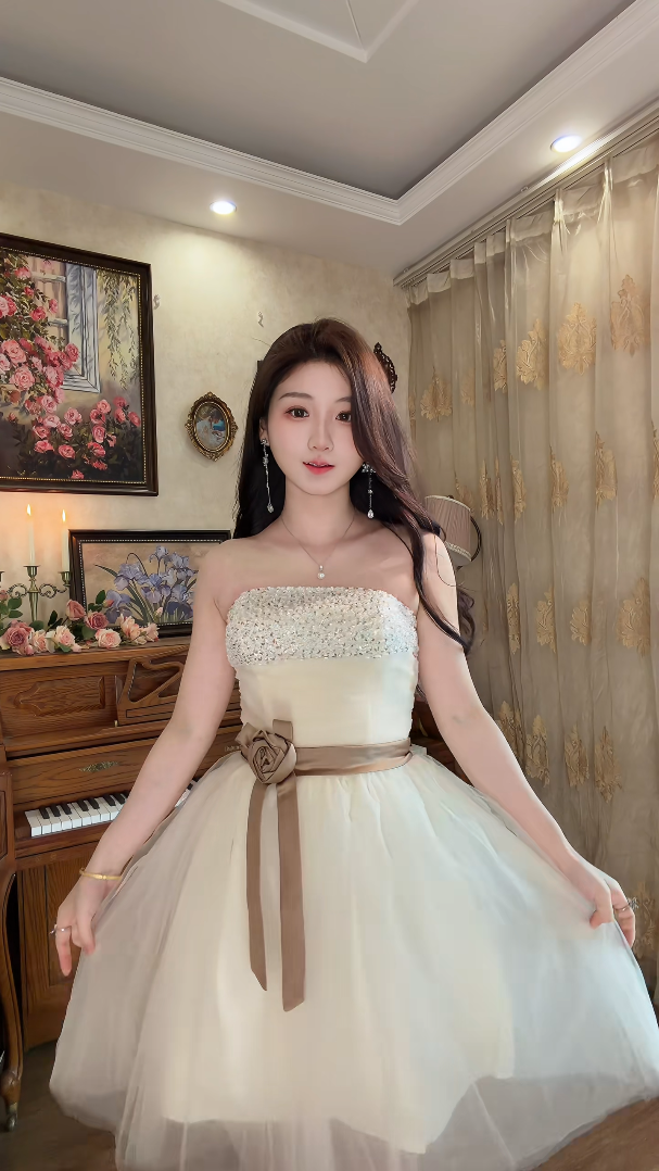 Charming Strapless A-Line Ivory Mini Homecoming Dress Sequins Tulle Short Birthday Dress C8120