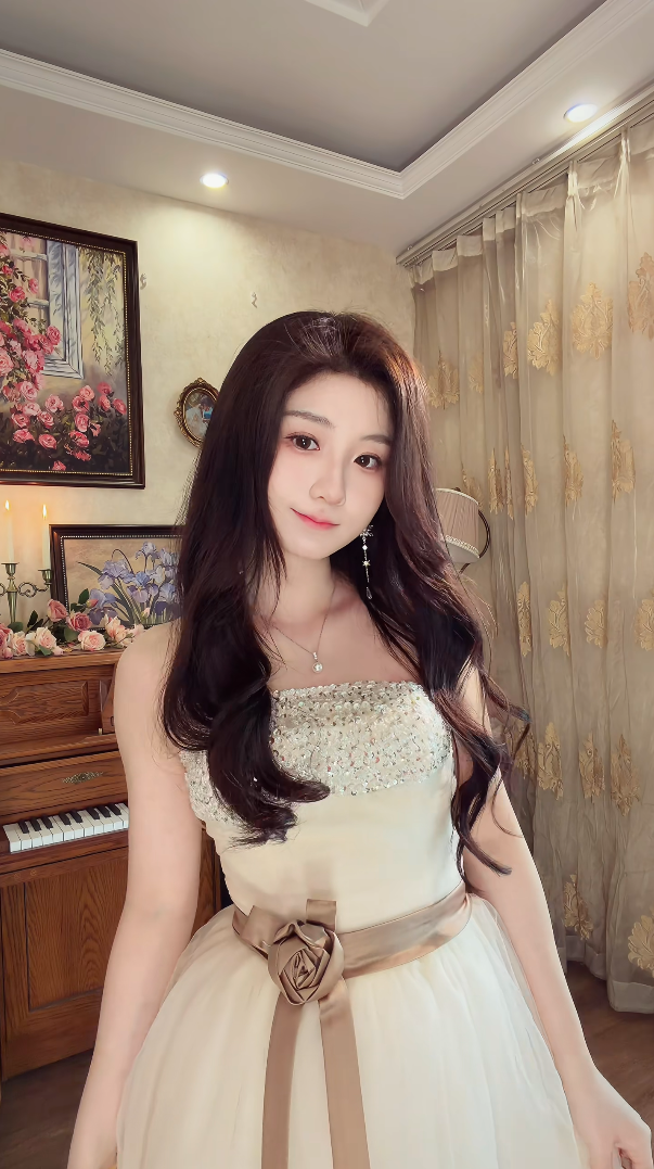 Charming Strapless A-Line Ivory Mini Homecoming Dress Sequins Tulle Short Birthday Dress C8120