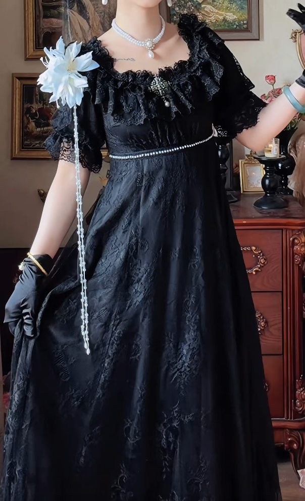 Ornate Short Sleeve Black Prom Dress Lace A-Line Long Evening Dress C8124