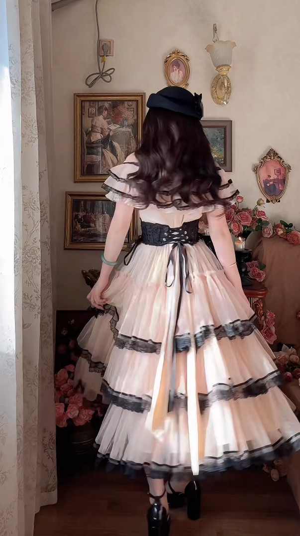 Robe de bal de princesse bustier à volants en satin long, robe de soirée C8117
