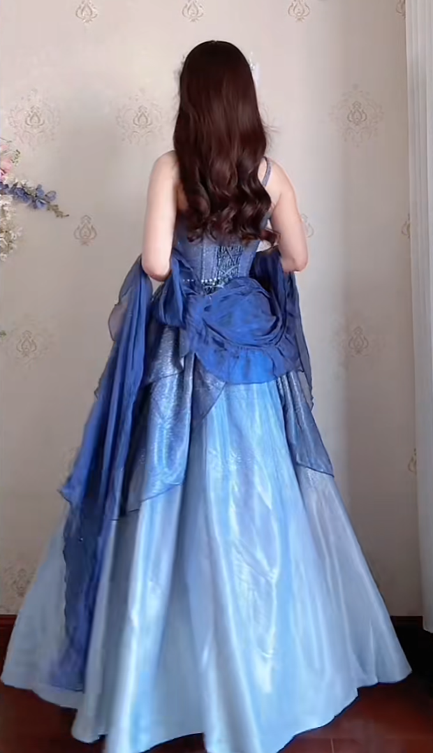 Robe de bal de princesse bustier à volants en satin long, robe de soirée C8117
