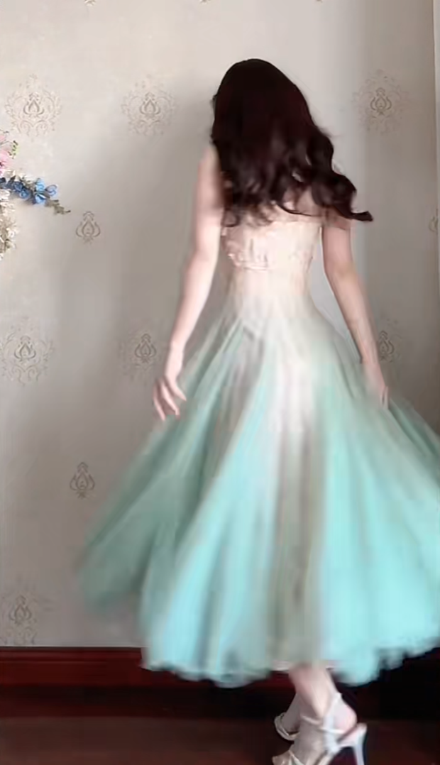Robe de bal de princesse bustier à volants en satin long, robe de soirée C8117