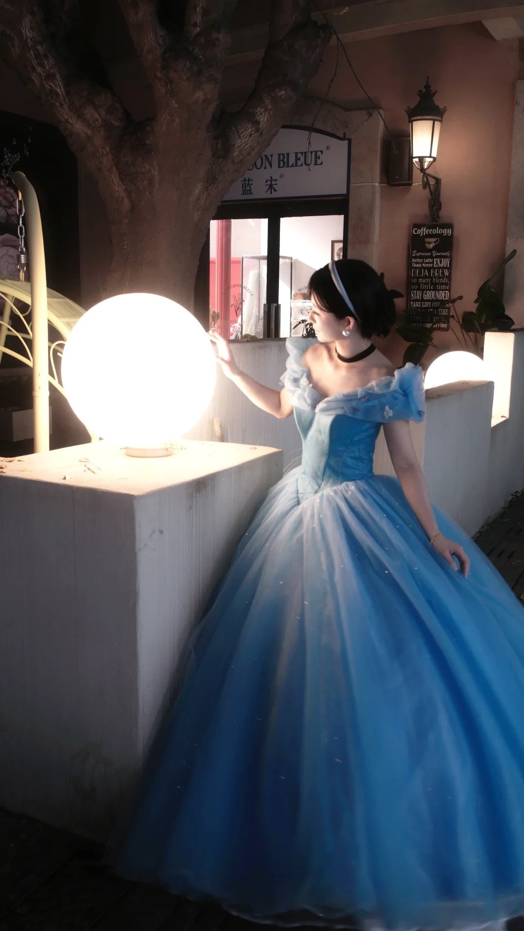 Dreamy Off-the-Shoulder Blue Ball Gown Sequins Tulle Sweet 16 Dresses C8138