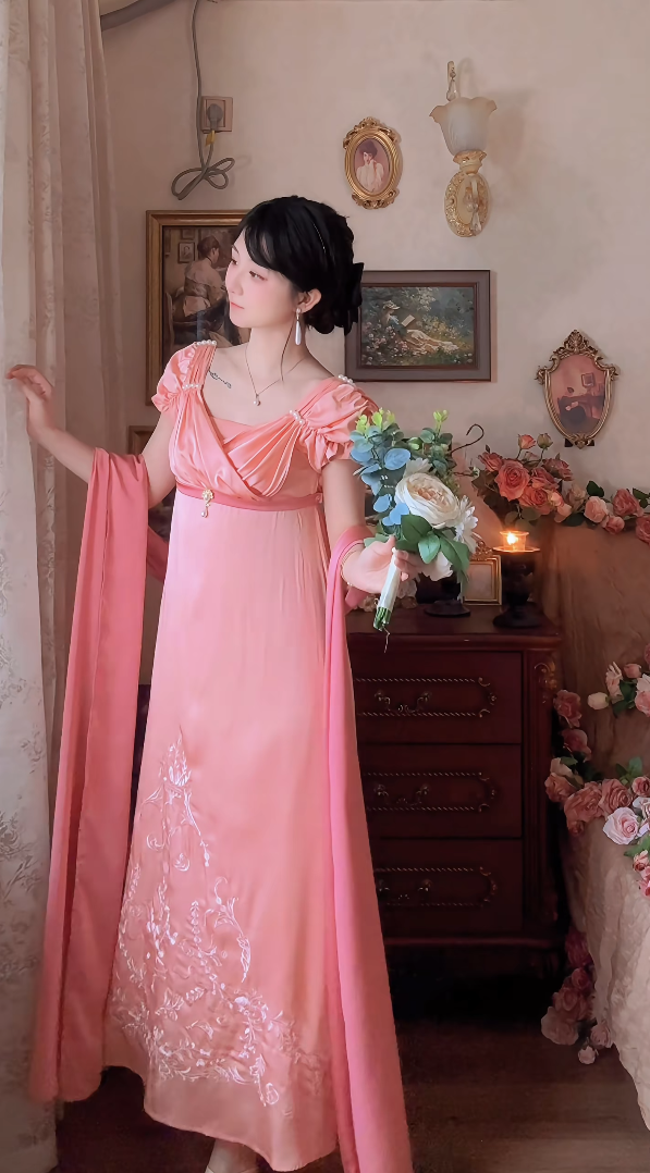 Robe de bal de princesse bustier à volants en satin long, robe de soirée C8117