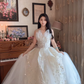 Superbe robe de mariée longue en tulle à sequins et décolleté en cœur C4041