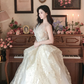 Superbe robe de mariée longue en tulle à sequins et décolleté en cœur C4041