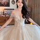 Superbe robe de mariée longue en tulle à sequins et décolleté en cœur C4041