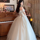 Superbe robe de mariée longue en tulle à sequins et décolleté en cœur C4041