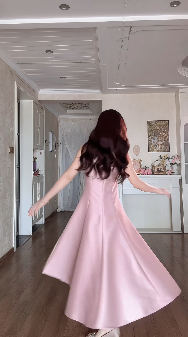Robe de bal de princesse bustier à volants en satin long, robe de soirée C8117