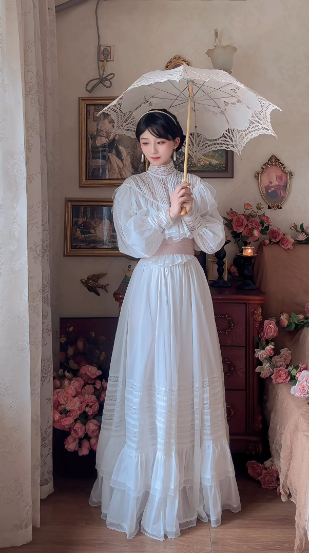 Ornate Long Sleeve White Prom Dress Lace A-Line Evening Dress C8157