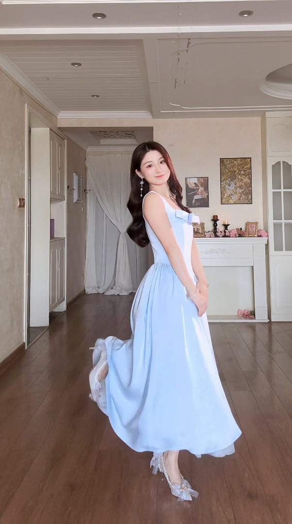 Charming Spaghetti Straps Blue Prom Dress Satin Bow A-Line Evening Dress C8164