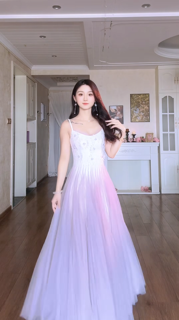 Robe de bal de princesse bustier à volants en satin long, robe de soirée C8117