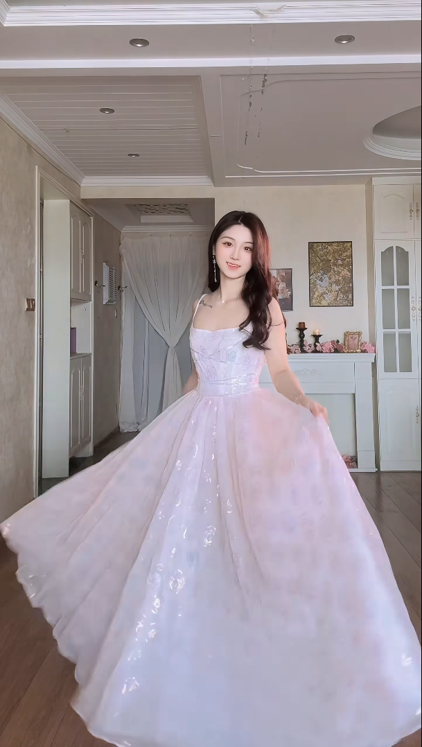 Glamorous Spaghetti Straps Light Pink Prom Dress Sequins A-Line Evening Dress C8166