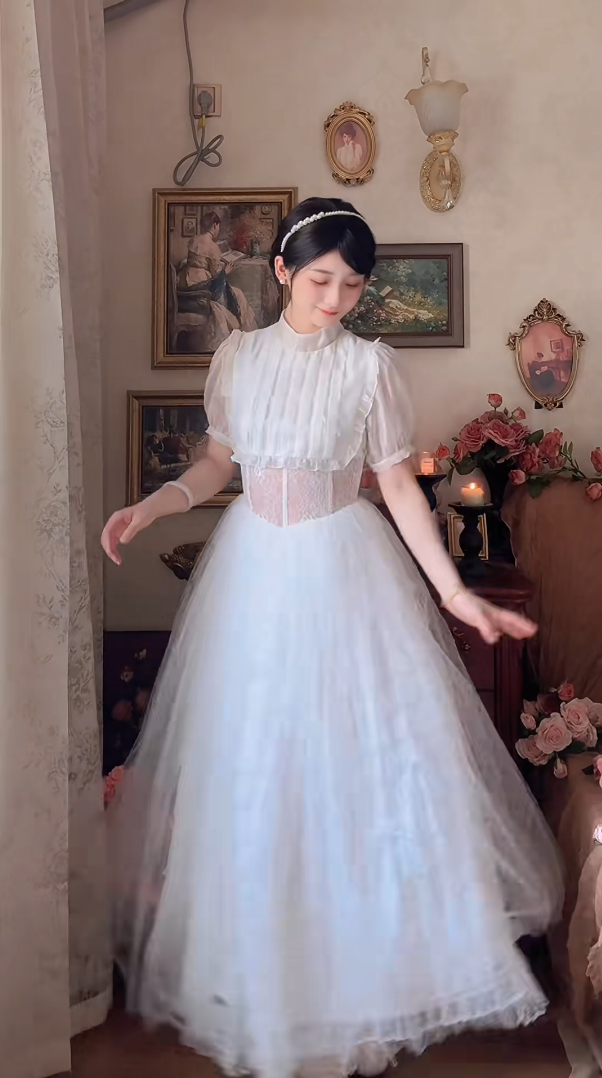 Chic A-Line White Prom Dress Lace Tulle Short Sleeve Evening Dress C8167