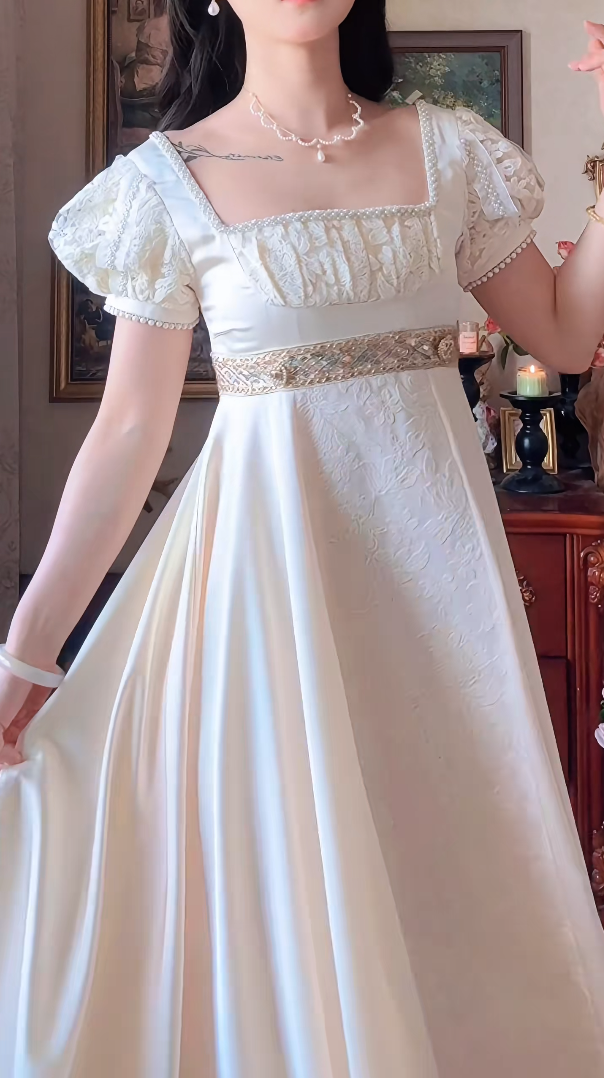 Graceful Jacquard A-Line Ivory Prom Dress Lace Short Sleeve Evening Dress C8168