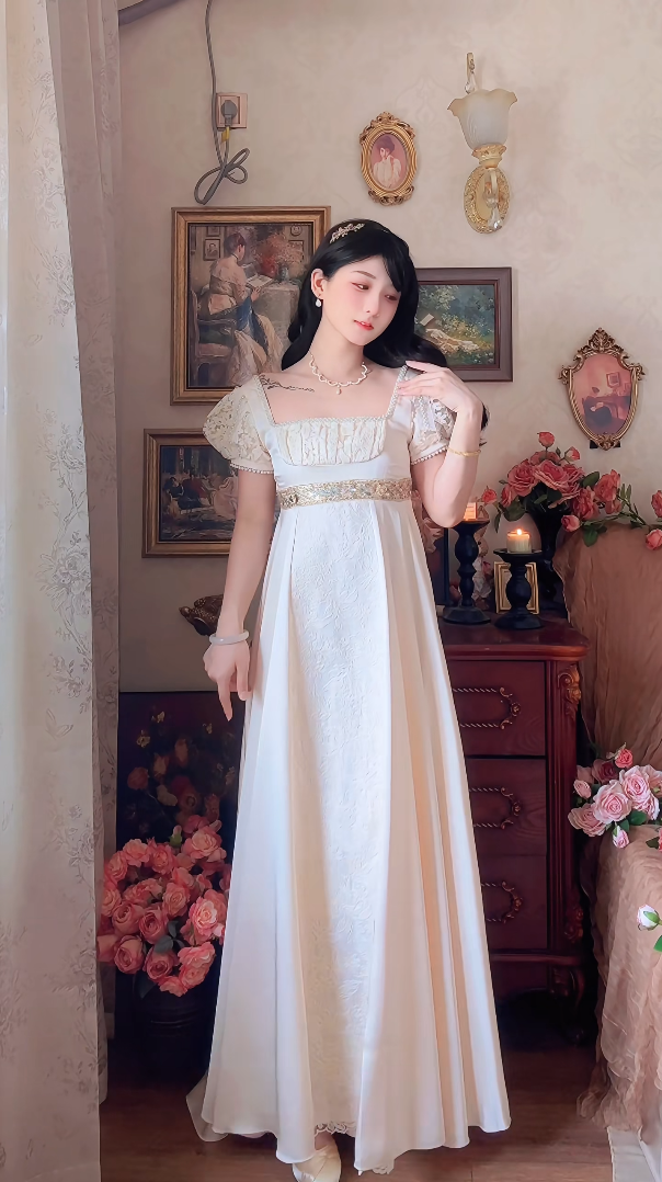 Graceful Jacquard A-Line Ivory Prom Dress Lace Short Sleeve Evening Dress C8168
