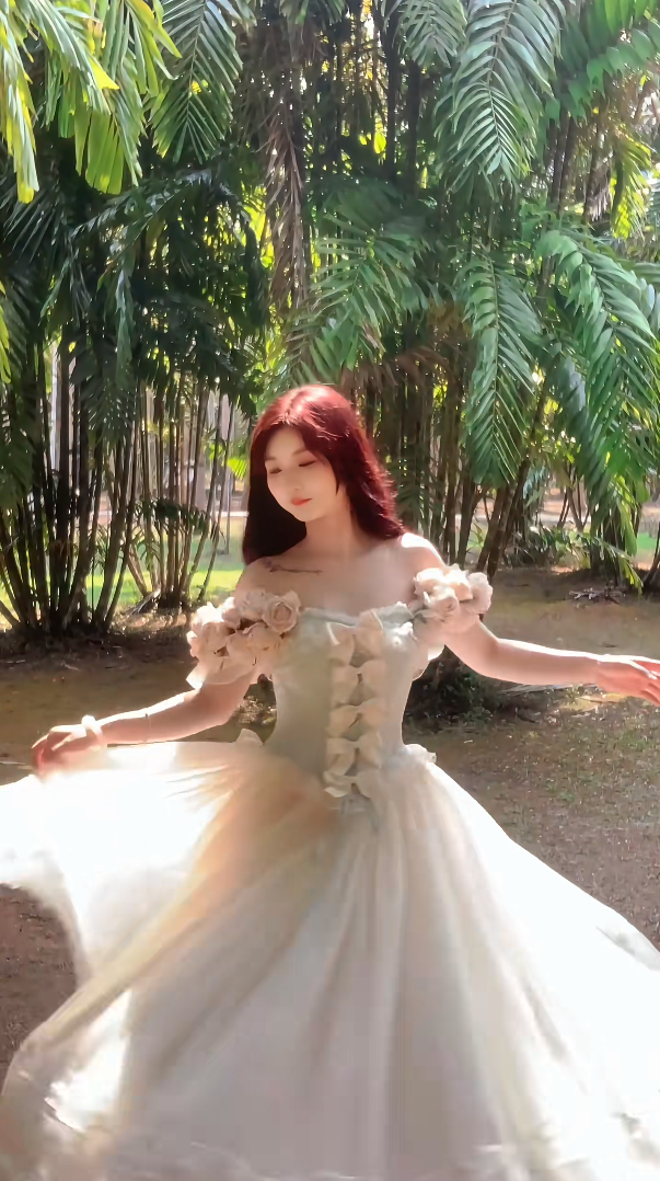 Robe de bal de princesse bustier à volants en satin long, robe de soirée C8117