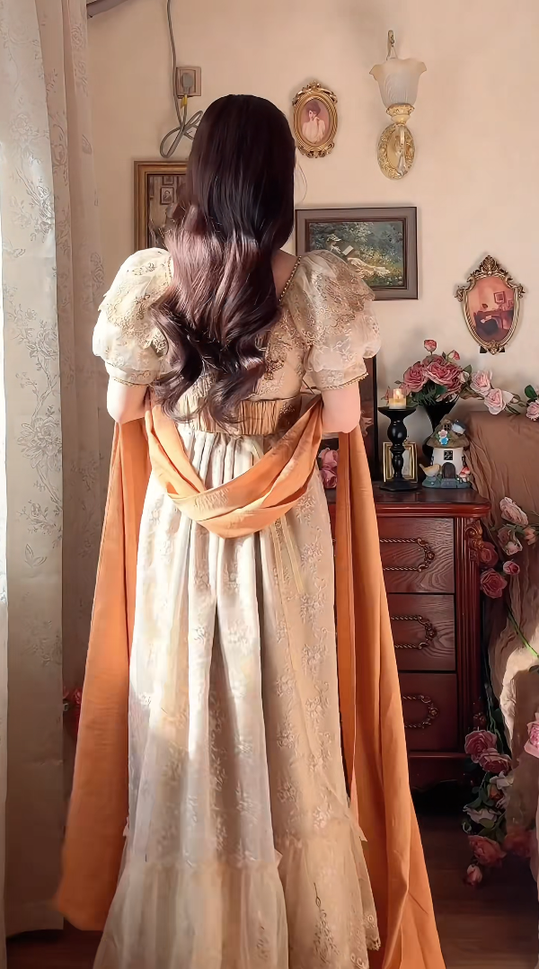 Robe de bal de princesse bustier à volants en satin long, robe de soirée C8117