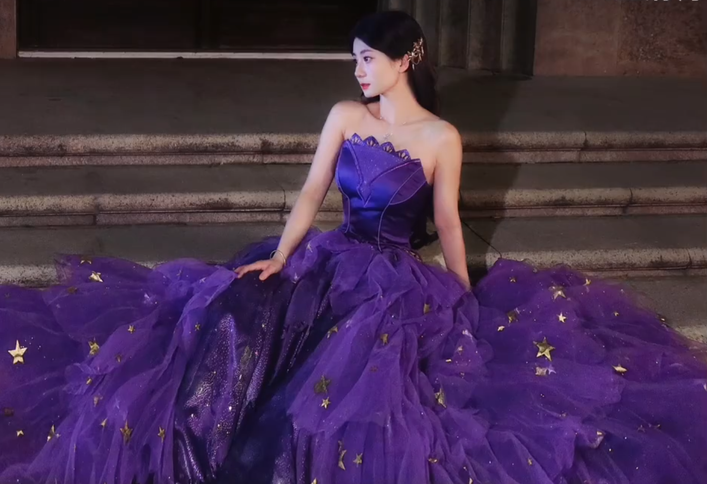 Jolie robe de bal en tulle à décolleté en cœur et longues couches rouges pour les robes de bal Sweet 16 C3210