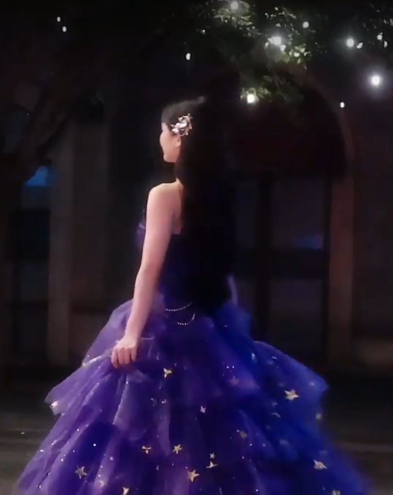 Jolie robe de bal en tulle à décolleté en cœur et longues couches rouges pour les robes de bal Sweet 16 C3210