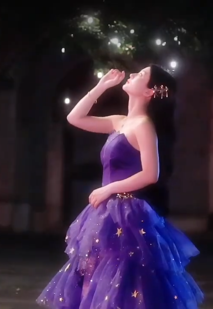 Jolie robe de bal en tulle à décolleté en cœur et longues couches rouges pour les robes de bal Sweet 16 C3210