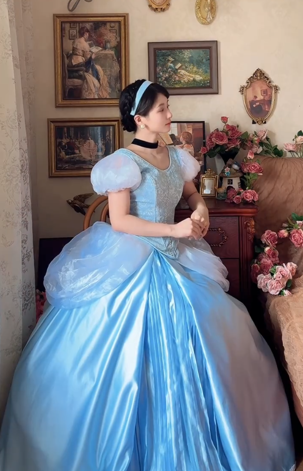 Robe de bal de princesse bustier à volants en satin long, robe de soirée C8117