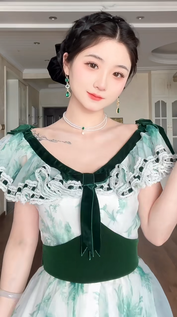Graceful V Neck A-Line Green Prom Dress Velvet Bow Tulle  Evening Gown C8195