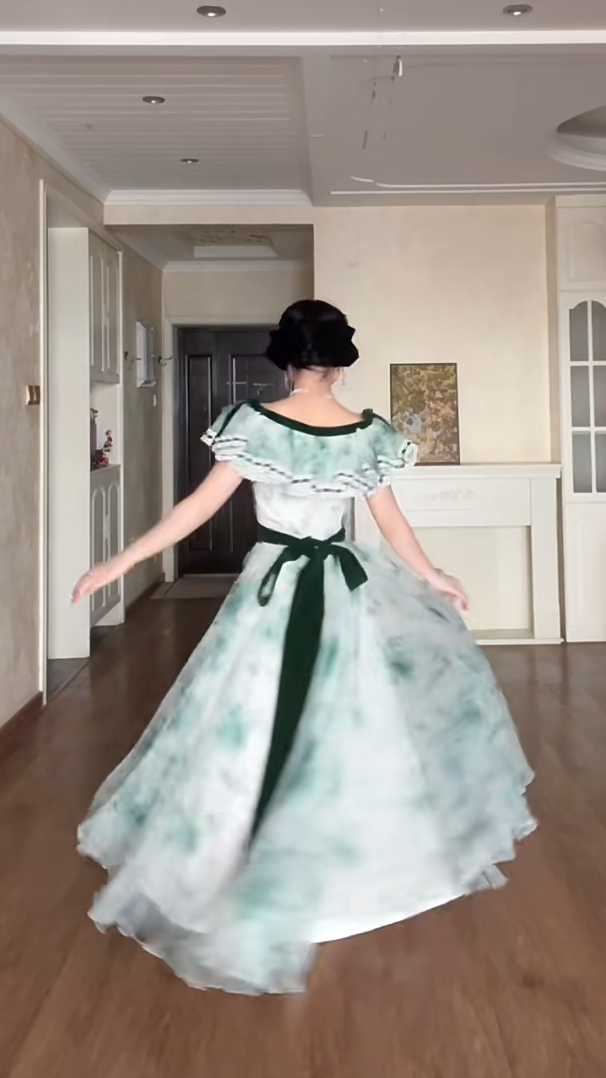 Graceful V Neck A-Line Green Prom Dress Velvet Bow Tulle  Evening Gown C8195