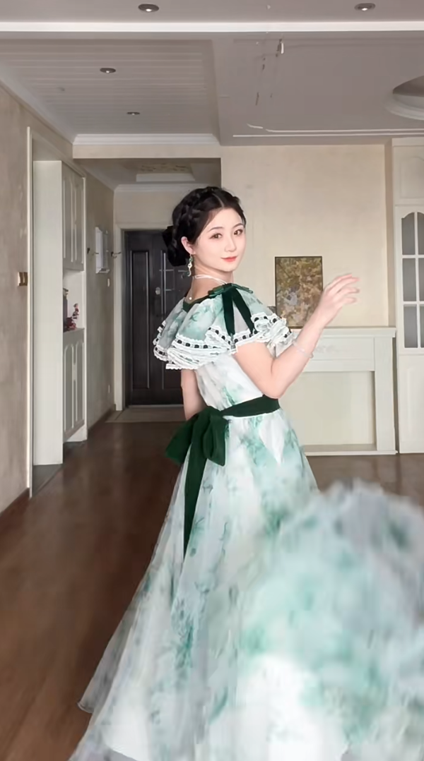 Graceful V Neck A-Line Green Prom Dress Velvet Bow Tulle  Evening Gown C8195