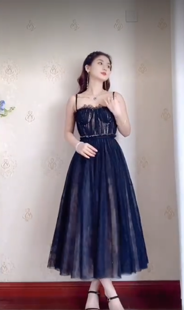 Sexy Spaghetti Straps Black Prom Dress  Lace Tulle A-Line Evening Dress C8199
