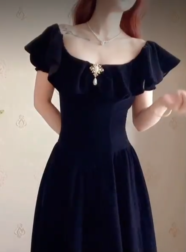 Robe de bal de princesse bustier à volants en satin long, robe de soirée C8117