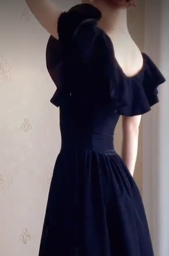 Robe de bal de princesse bustier à volants en satin long, robe de soirée C8117