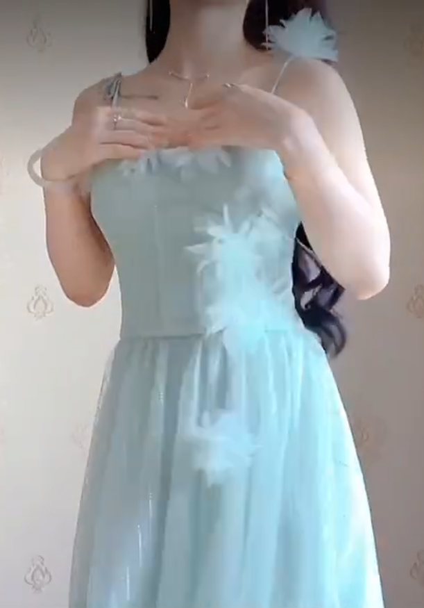 Flowy Spaghetti Straps Mint Green Prom Dress Appliques A-Line Evening Dress C8211