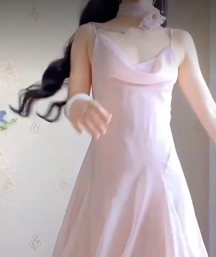 Robe de bal de princesse bustier à volants en satin long, robe de soirée C8117