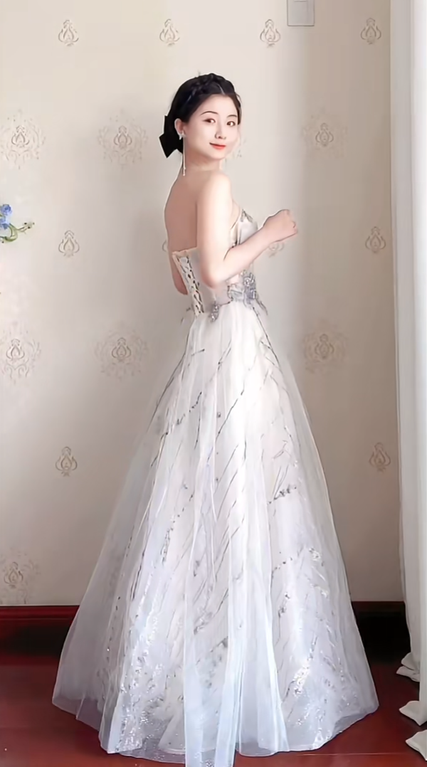 Robe de bal de princesse bustier à volants en satin long, robe de soirée C8117